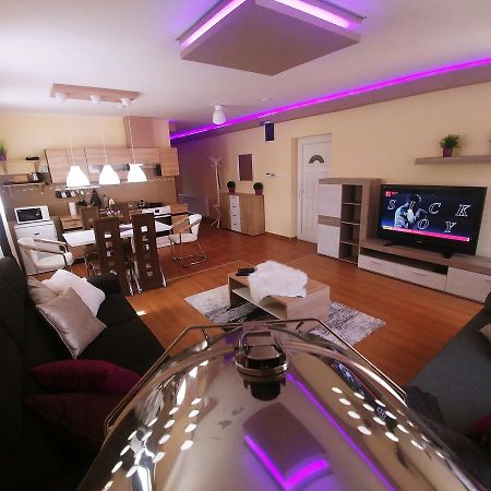 Sarok Apartmanhaz Makó Extérieur photo